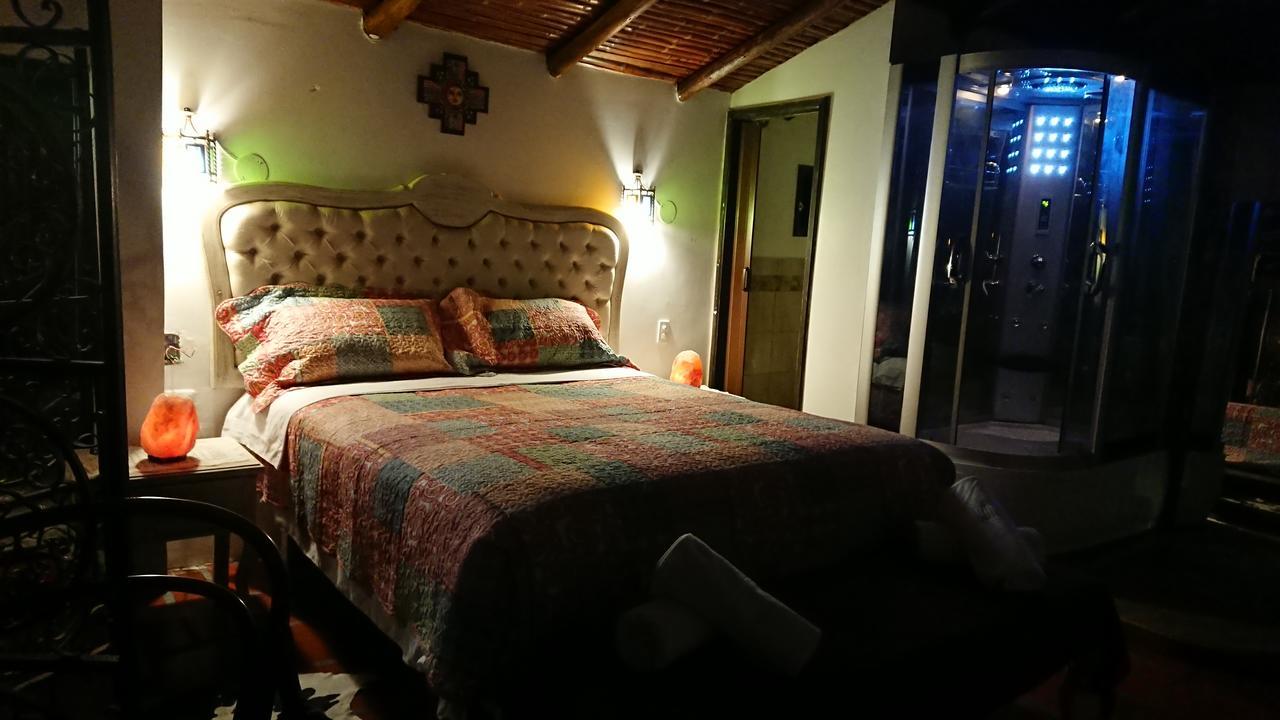 Villa Mimi Отавало Экстерьер фото